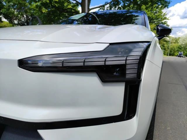 Volvo EX30 Extended range Plus Single motor