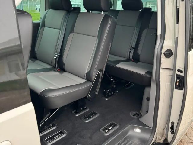 Volkswagen Caravelle 2.0 TDI Highline T6