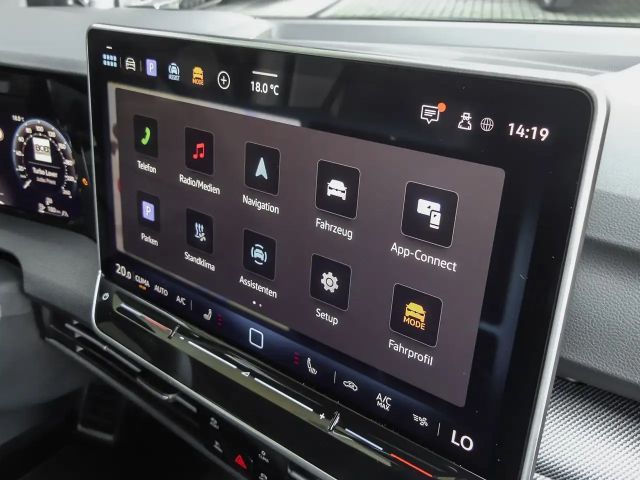 Volkswagen Golf 1.5 eTSI R-Line