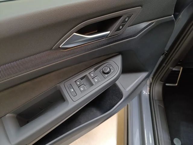 Volkswagen Golf DSG Sport