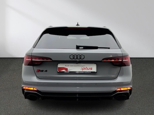 Audi RS4 Avant Quattro