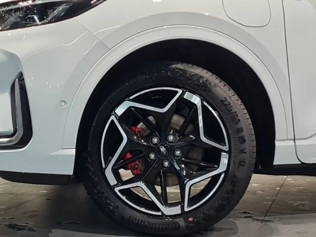 Ford Kuga Plug in Hybrid ST Line X