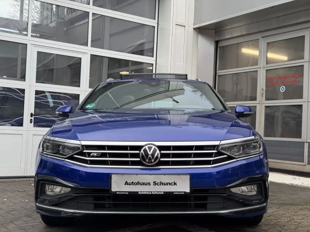 Volkswagen Passat 2.0 TDI IQ.Drive R-Line