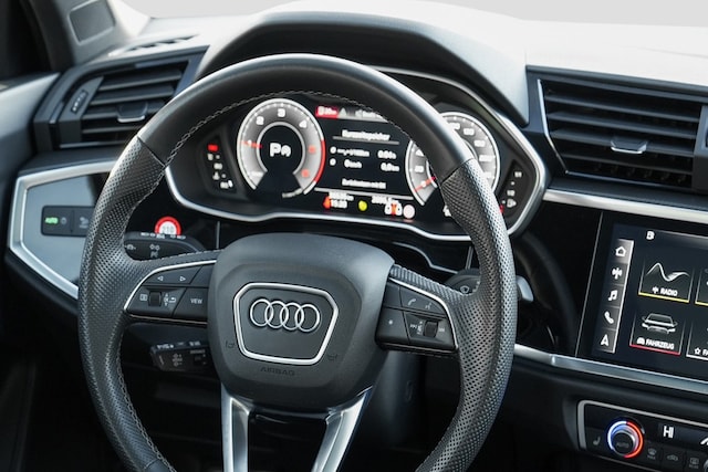 Audi Q3 40 TDI Quattro S-Line S-Tronic