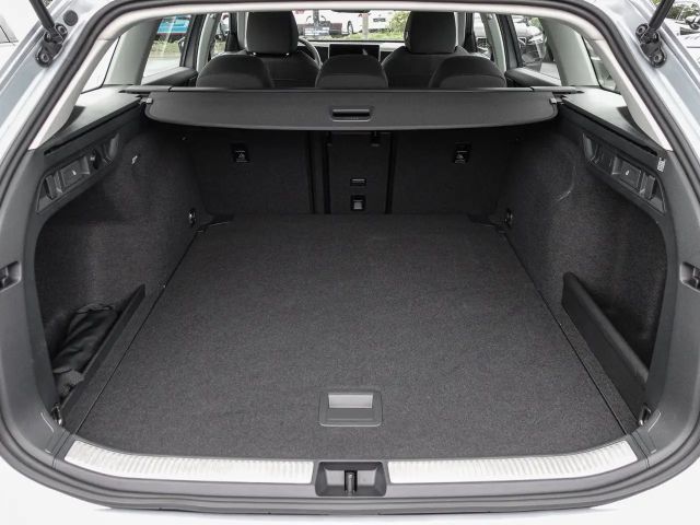 Volkswagen Passat 1.5 eTSI DSG