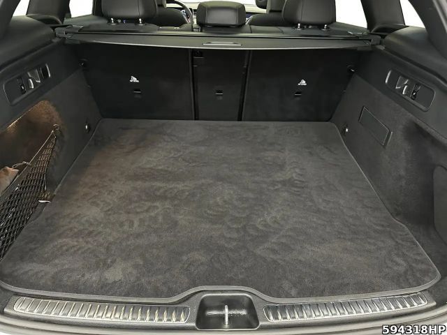 Mercedes-Benz GLC 300 4MATIC AMG Line GLC 300 d