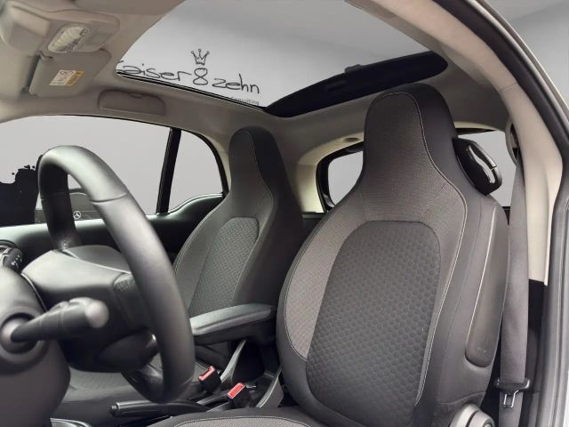 Smart EQ fortwo Passion Premium