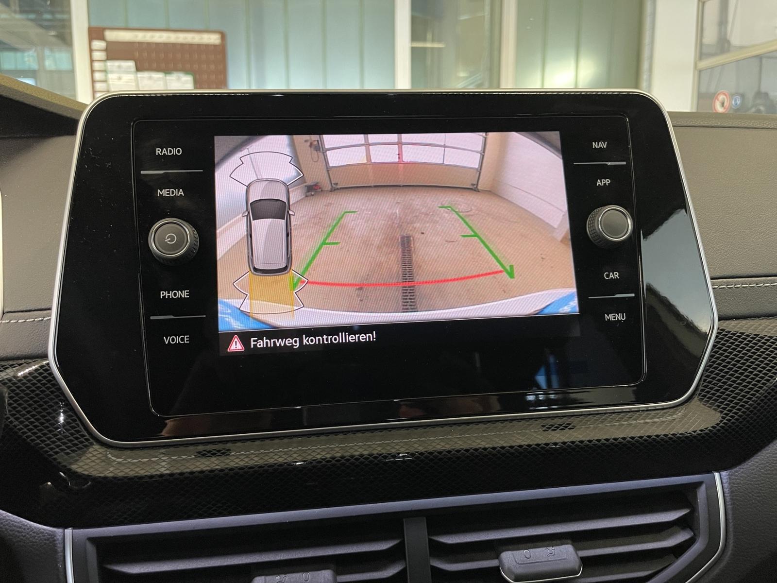 Volkswagen T-Cross 1.5 TSI DSG R-Line