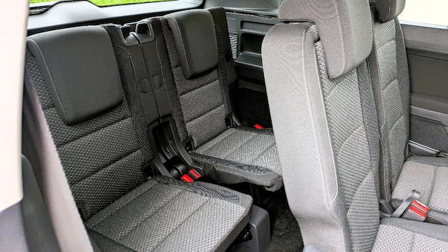 Volkswagen Touran 1.5 TSI DSG