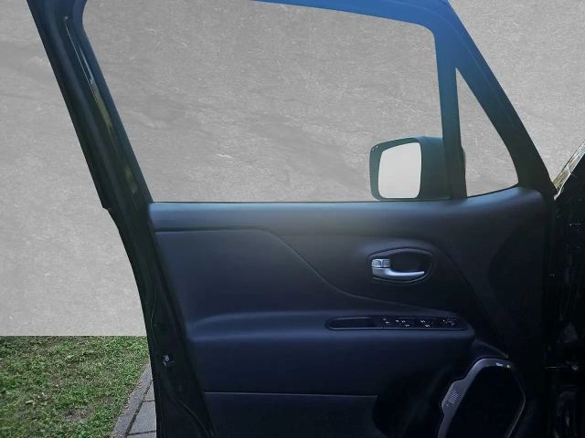 Jeep Renegade 4xe Hybrid Summit