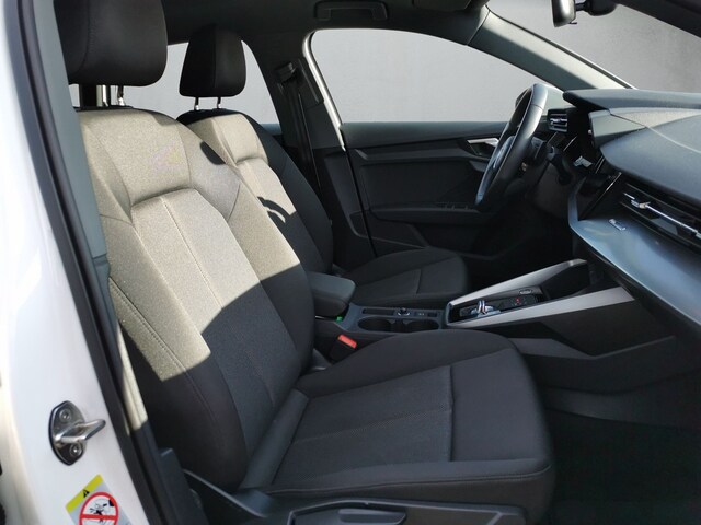 Audi A3 30 TFSI S-Tronic Sportback