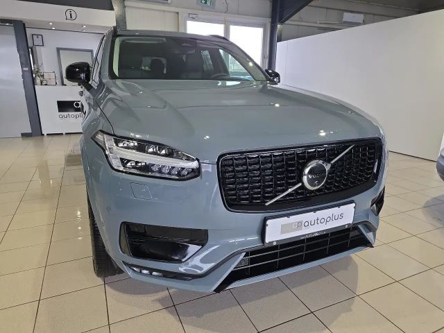 Volvo XC90 AWD Dark Plus