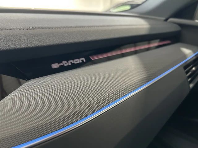 Audi Q8 e-tron 50 Quattro S-Line