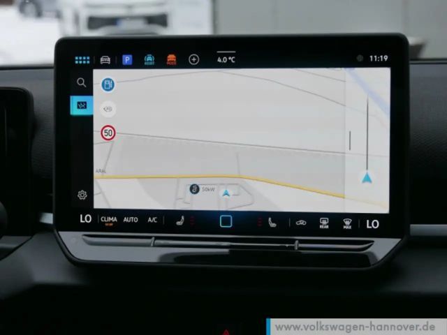 Volkswagen T-Roc 1.5 eTSI DSG IQ.Drive R-Line