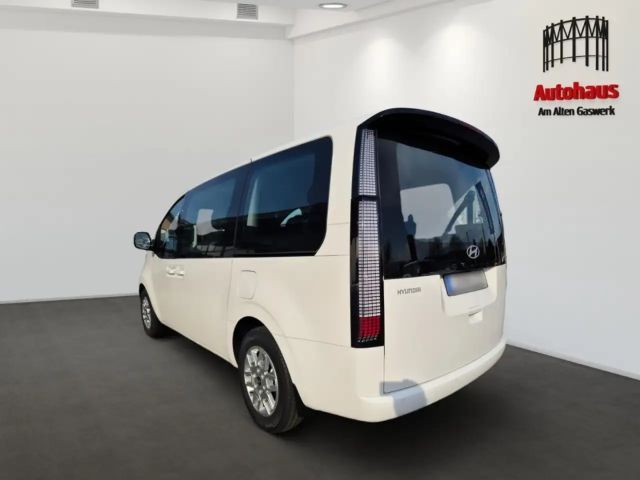 Hyundai Staria Trend