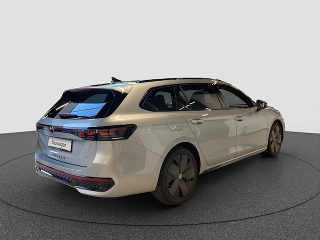 Volkswagen Passat 2.0 TDI DSG R-Line Style