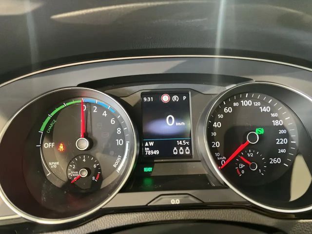 Volkswagen Passat GTE Variant