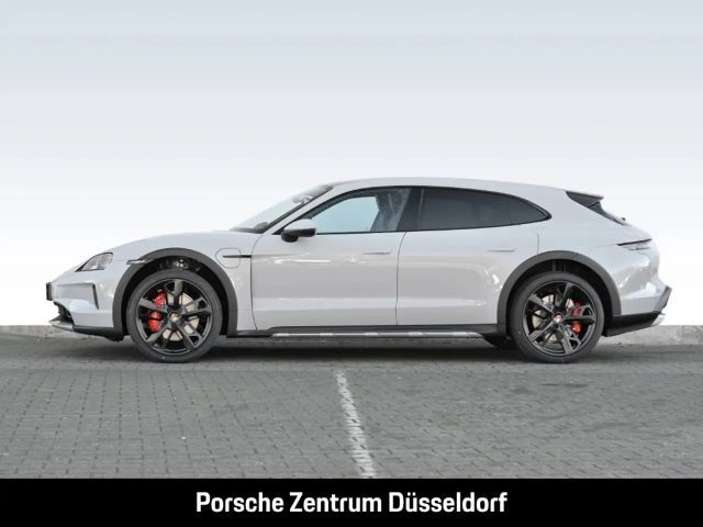 Porsche Taycan 4S Cross Turismo