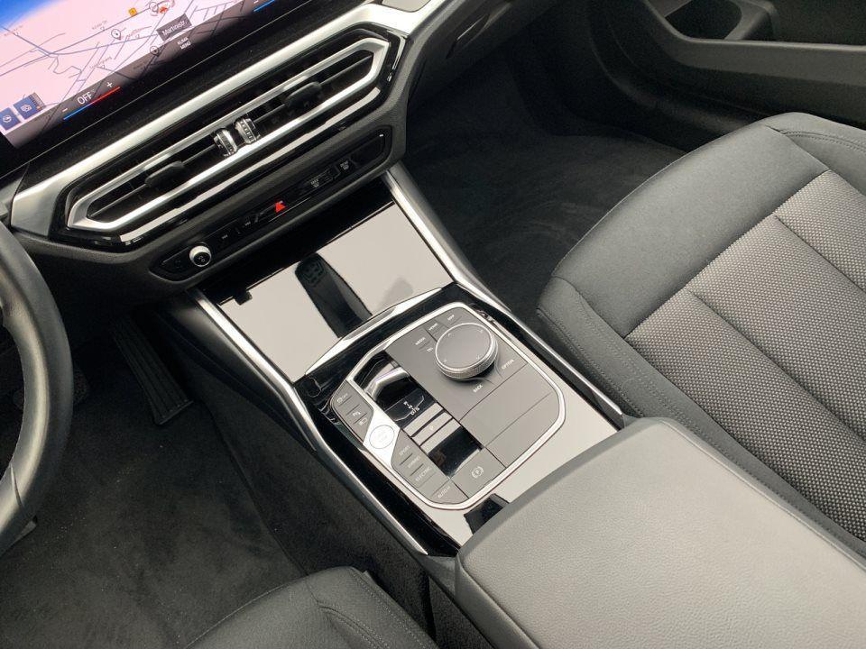 BMW 330 330e Touring