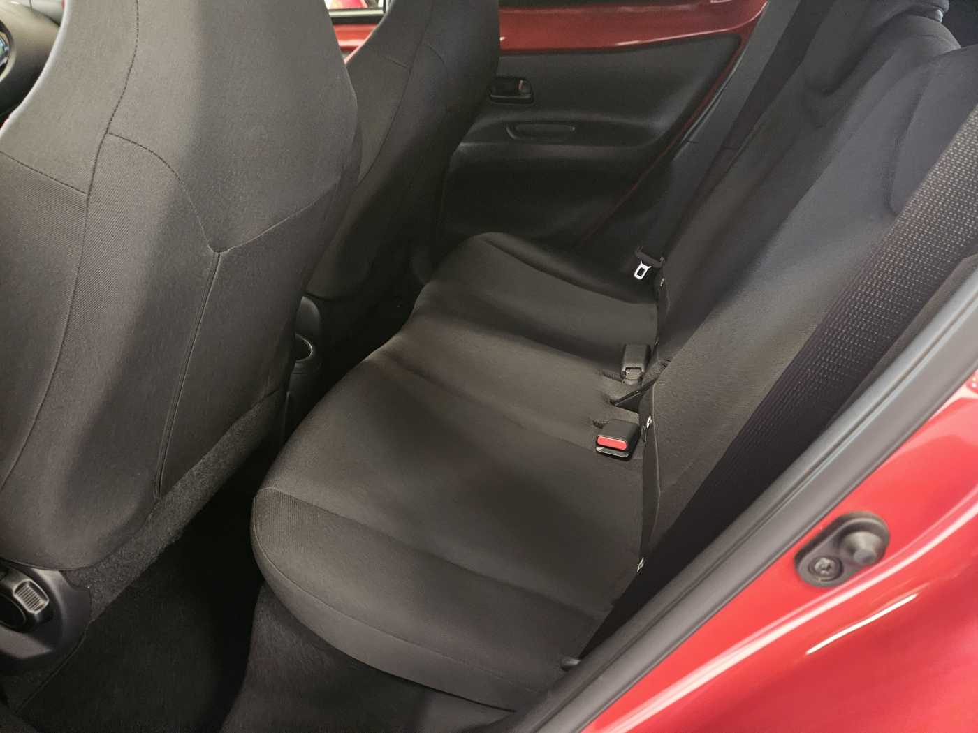 Toyota Aygo X 5-deurs Basis Team D