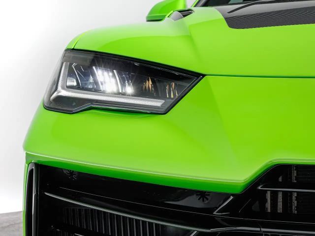 Lamborghini Urus Performante