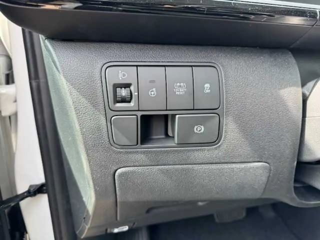 Hyundai Staria Trend