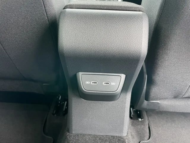 Volkswagen Taigo 1.0 TSI DSG Life