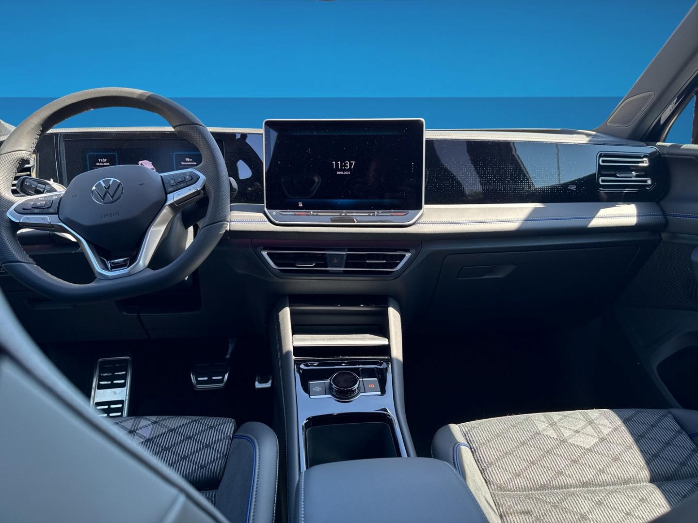 Volkswagen Tiguan IQ.Drive R-Line eHybrid