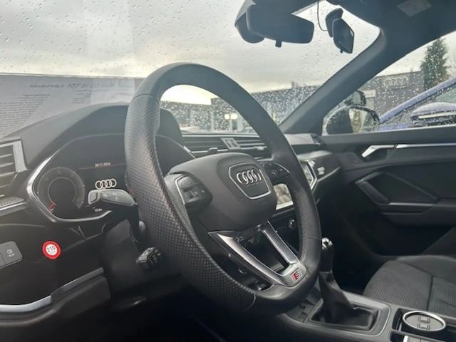 Audi Q3 35 TDI