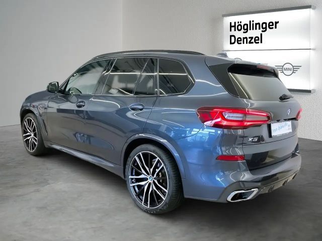 BMW X5 xDrive45e