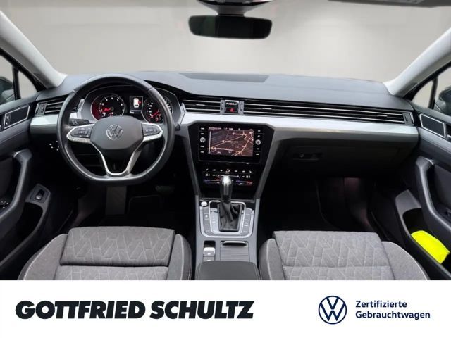 Volkswagen Passat 1.5 TSI Business DSG Variant