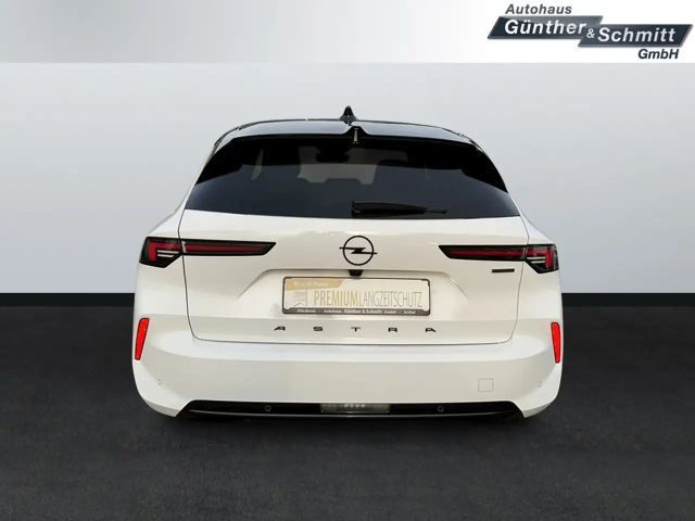 Opel Astra Sports Tourer Ultimate