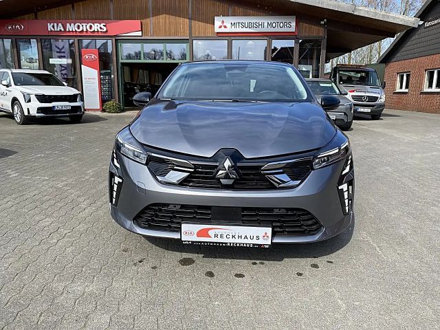 Mitsubishi Colt PLUS 1,0l Benziner 5MT Klima Navi Rückfahrkamera