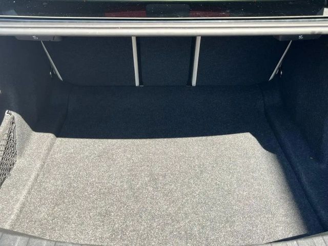 BMW 330 330i M-Sport Sedan xDrive