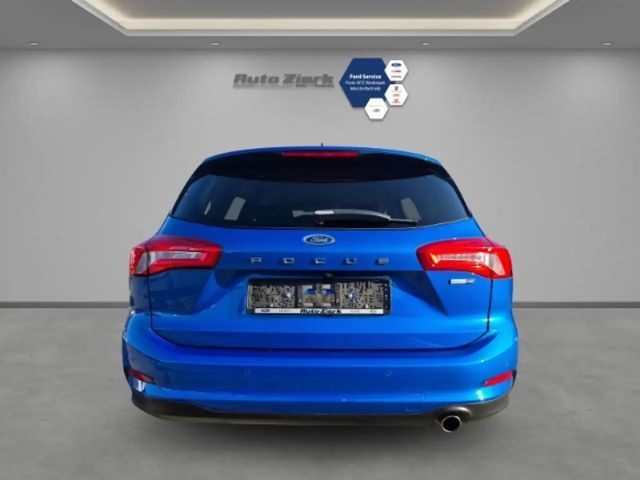 Ford Focus Cool & Connect EcoBoost Wagon