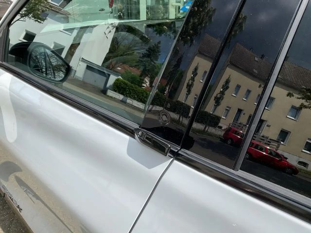 Ford Mustang Mach-E 98 kWh AWD