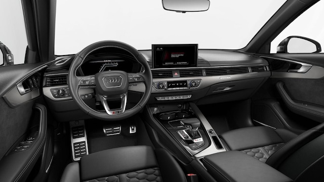 Audi RS4 Avant Quattro