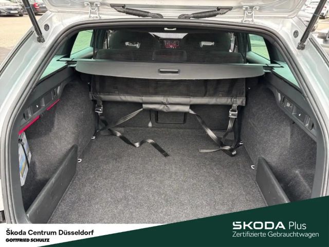 Skoda Octavia Combi RS