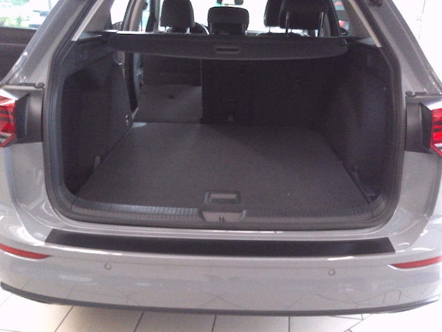 Volkswagen Golf Life Variant