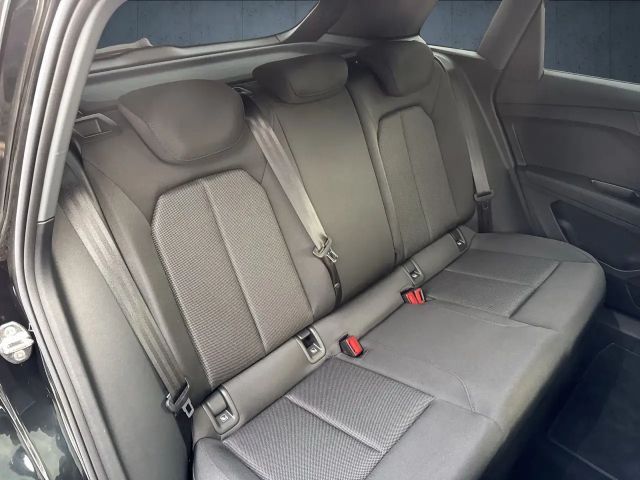 Audi Q4 e-tron S-Line