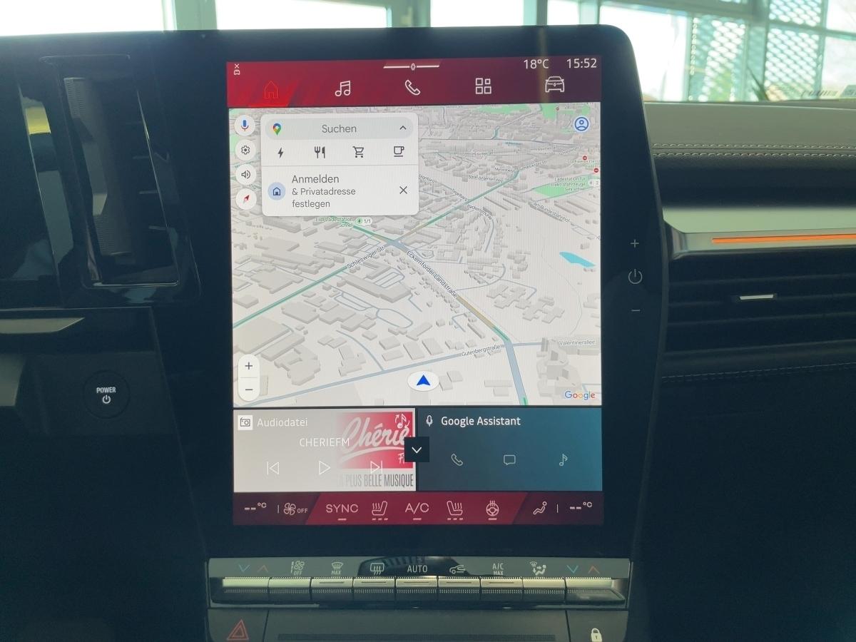 Renault Scenic E-Tech Iconic