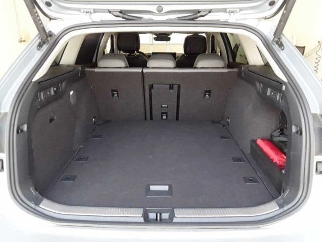 Volkswagen Passat 2.0 TDI Business DSG