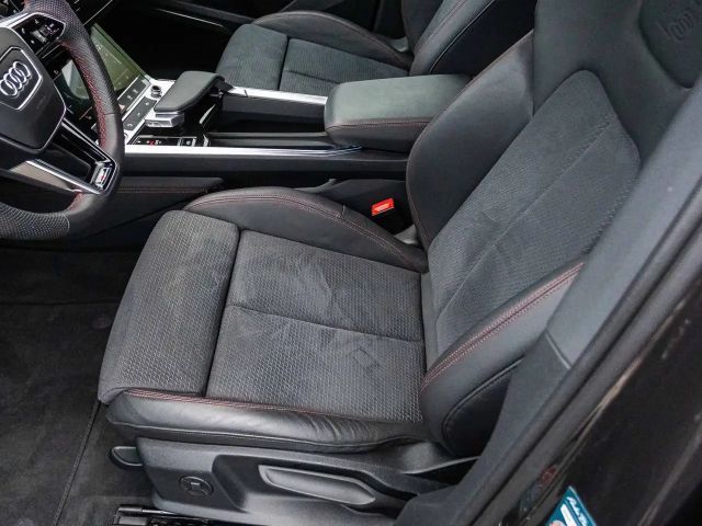 Audi Q8 e-tron S-Line