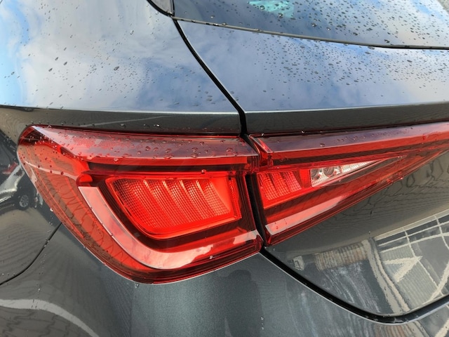 Seat Leon 1.5 eTSI DSG Xcellence