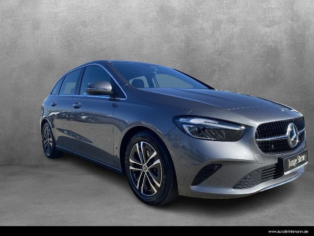 Mercedes-Benz B 180 Sedan