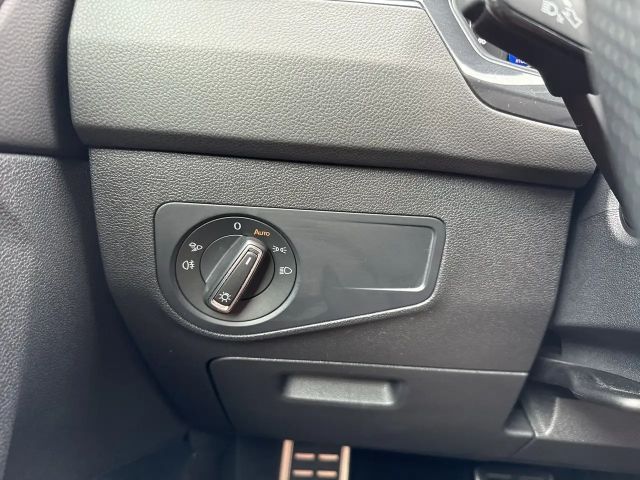 Volkswagen Tiguan 4Motion DSG R-Line