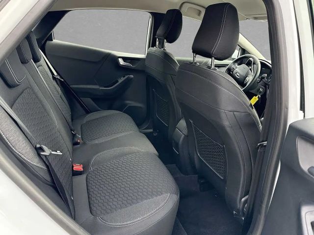 Ford Puma EcoBoost Titanium