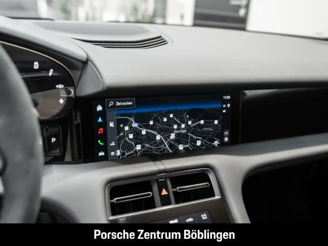 Porsche Taycan 4 Cross Turismo