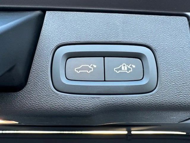 Volvo XC60 AWD Bright Plus T6