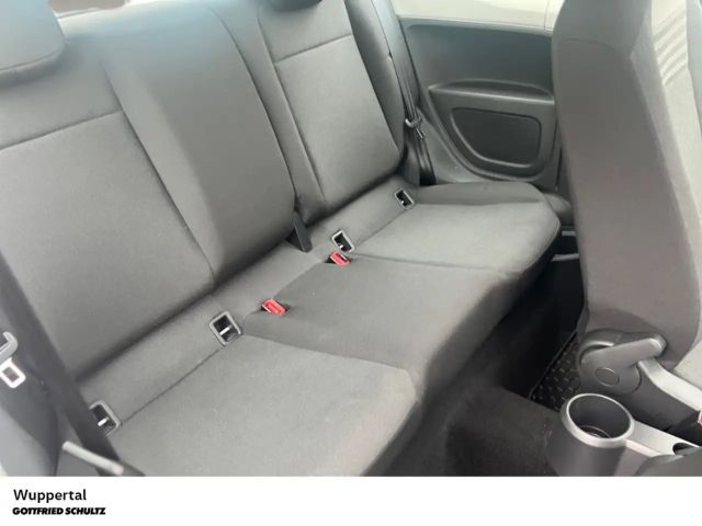 Volkswagen up! Move Move up!